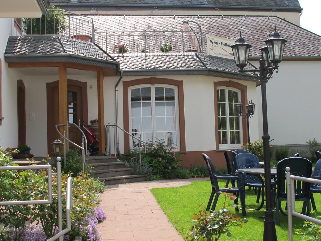Hotel Weinhof Michael Morbach à Zeltingen-Rachtig Extérieur photo